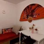 Huge 3 Room Apartament In City Center!