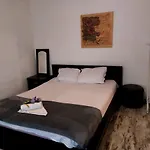 Huge 3 Room Apartament In City Center!